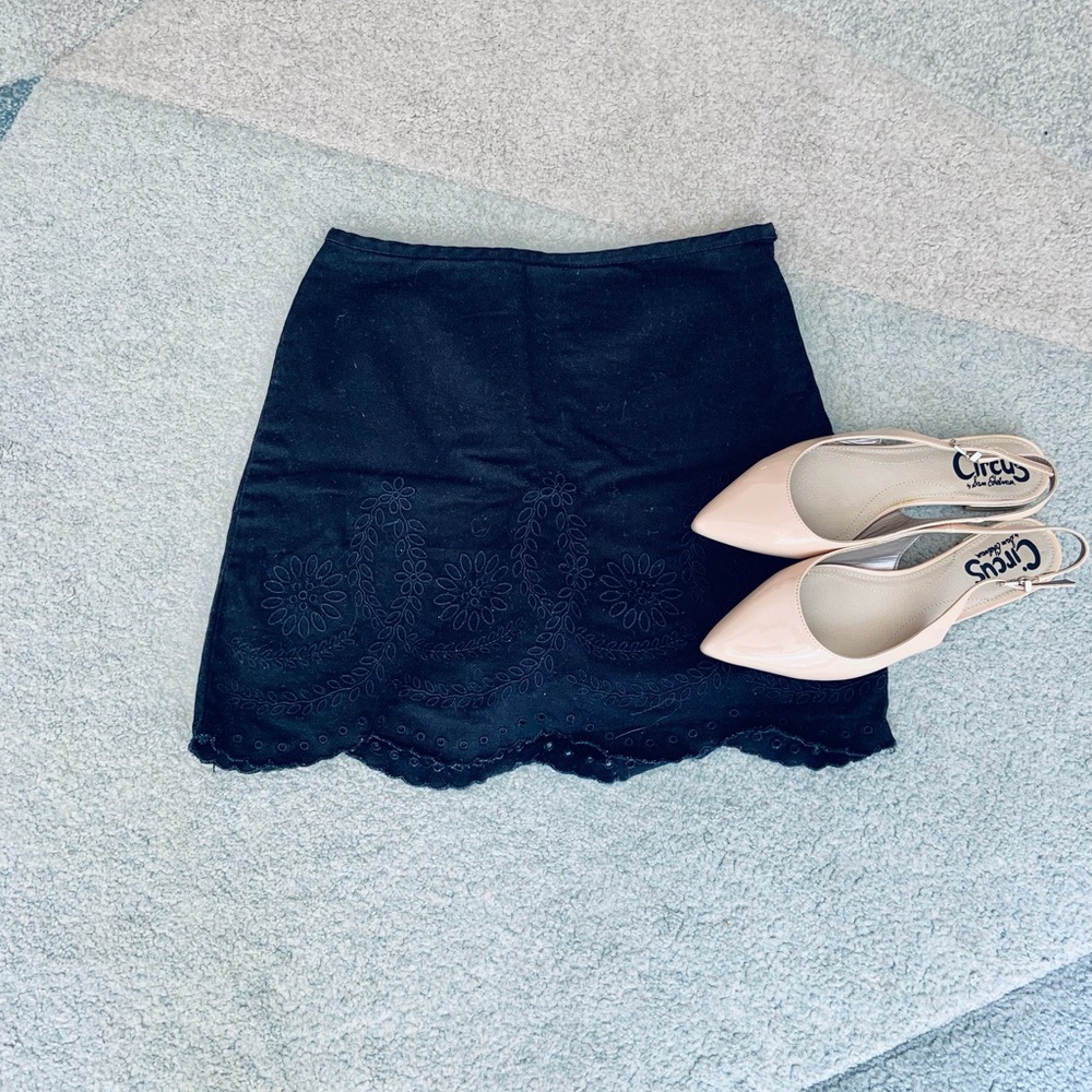 Sonoma Black Eyelet Skort
